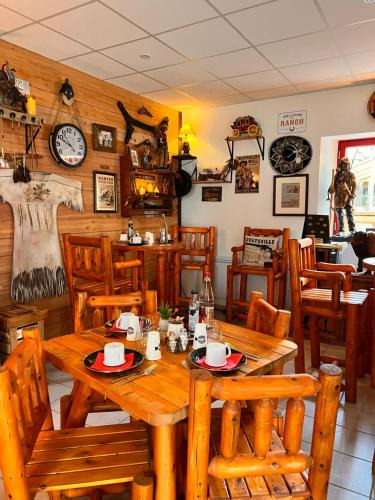 Brulon Hotel | Hotel Le Ranch
