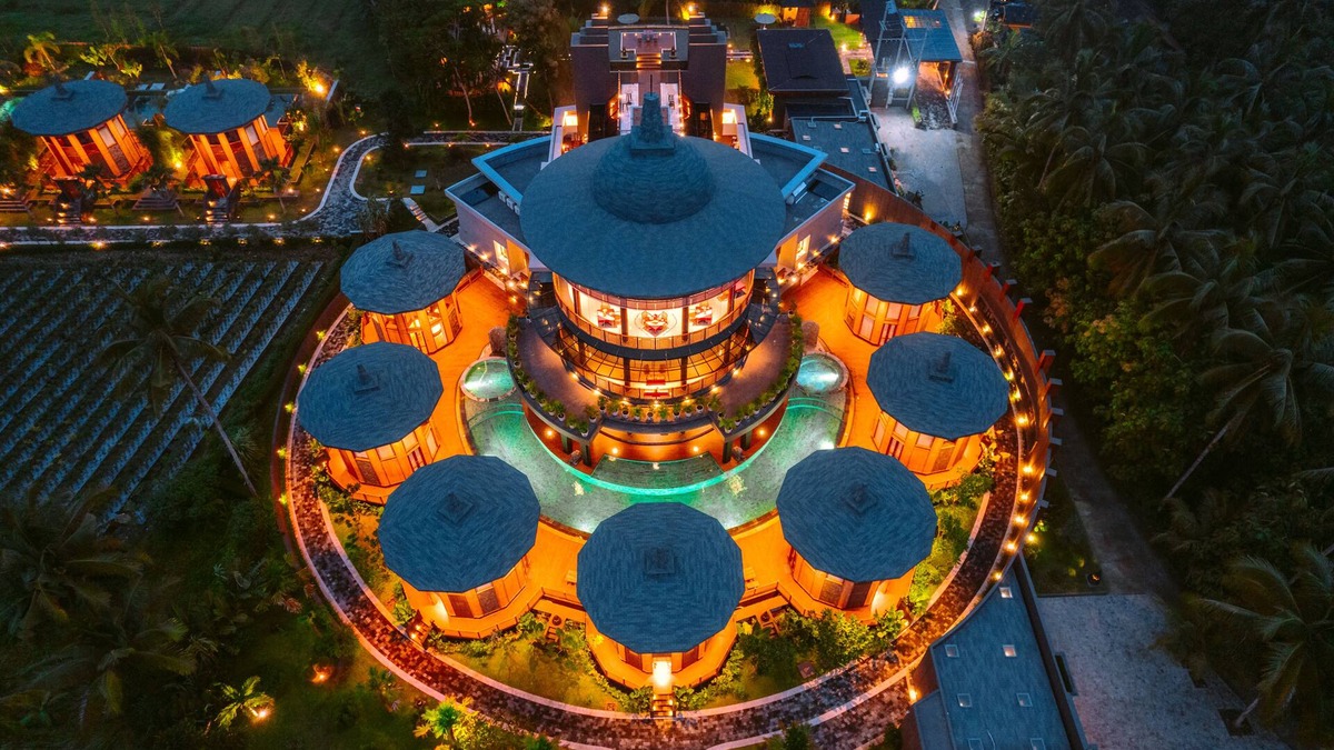 Borobudur Hotel | Hotel Le Temple