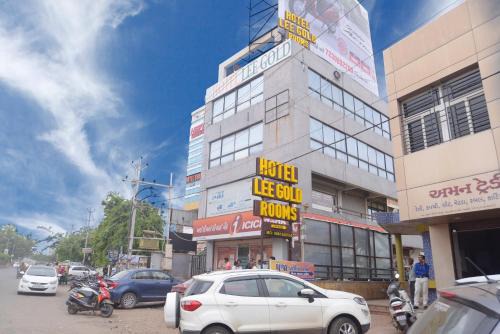 Anand Hotel | HOTEL LEE GOLD
