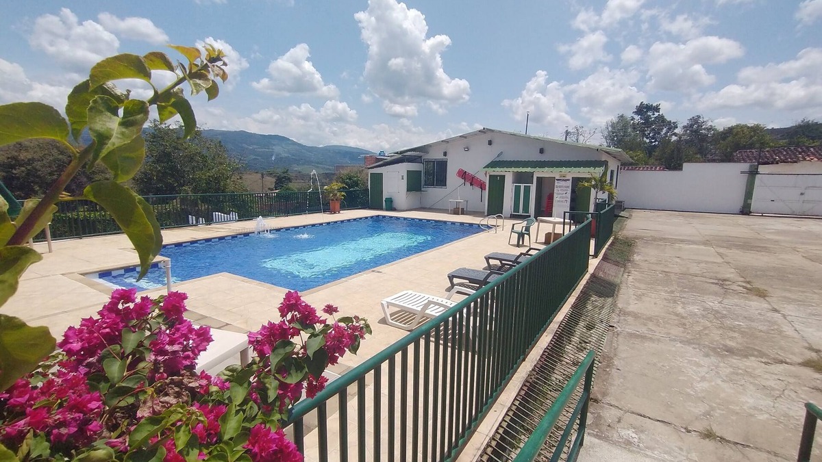 Paramo Hotel | HOTEL LIDERATO