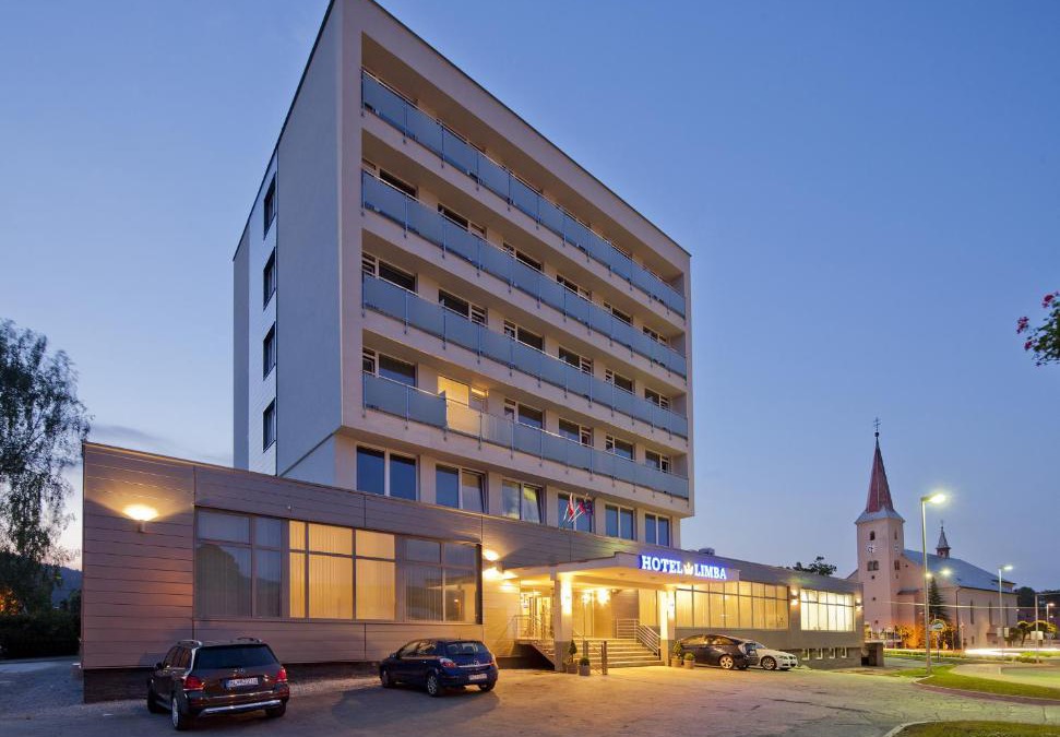 Tvrdosin Hotel | Hotel Limba CTT