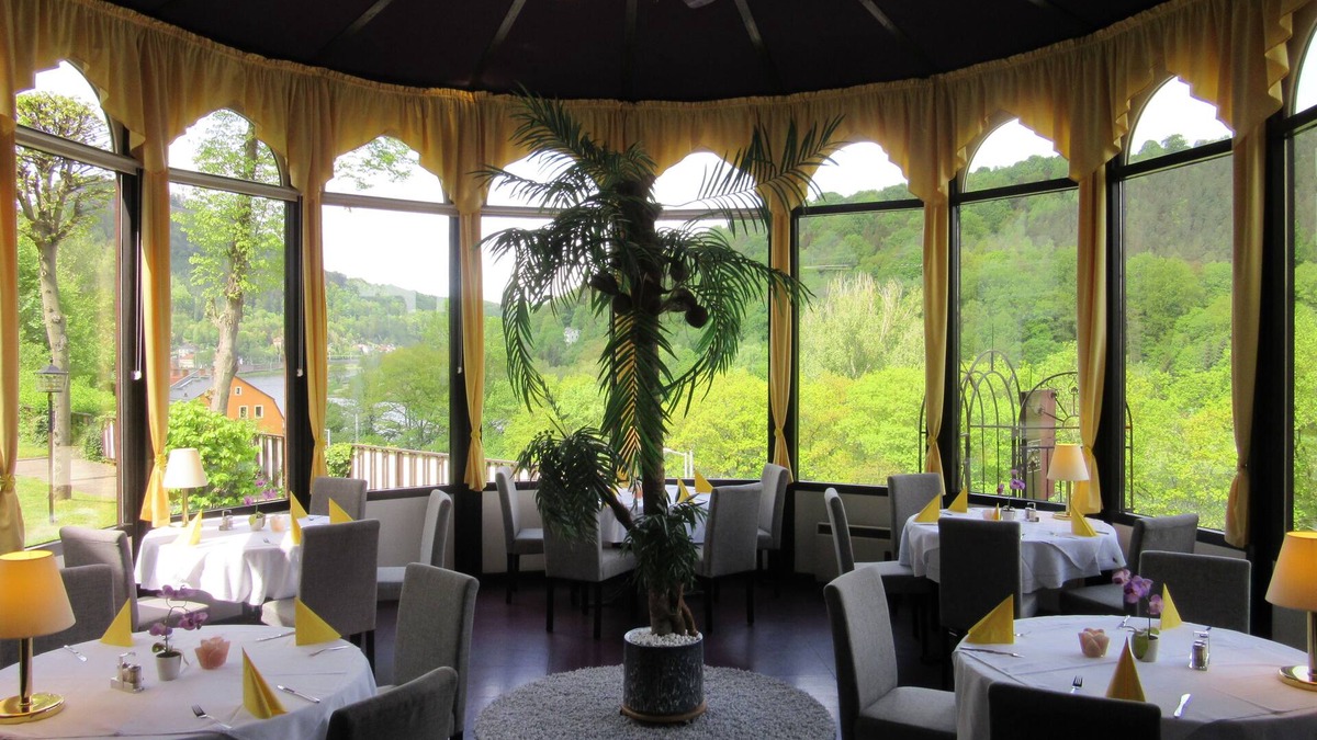 Konigstein an der Elbe Hotel | Hotel Lindenhof