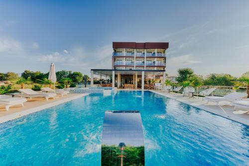 Bregvija Hotel | Hotel Lion