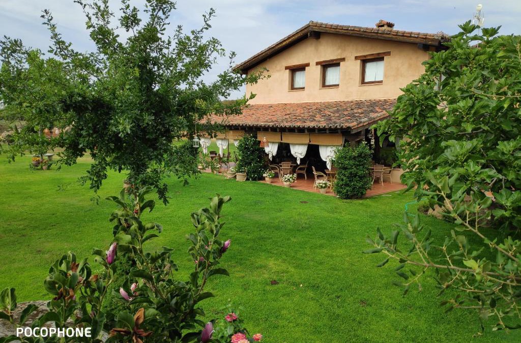 Villanueva De La Vera Hotel | Hotel Llano Tineo