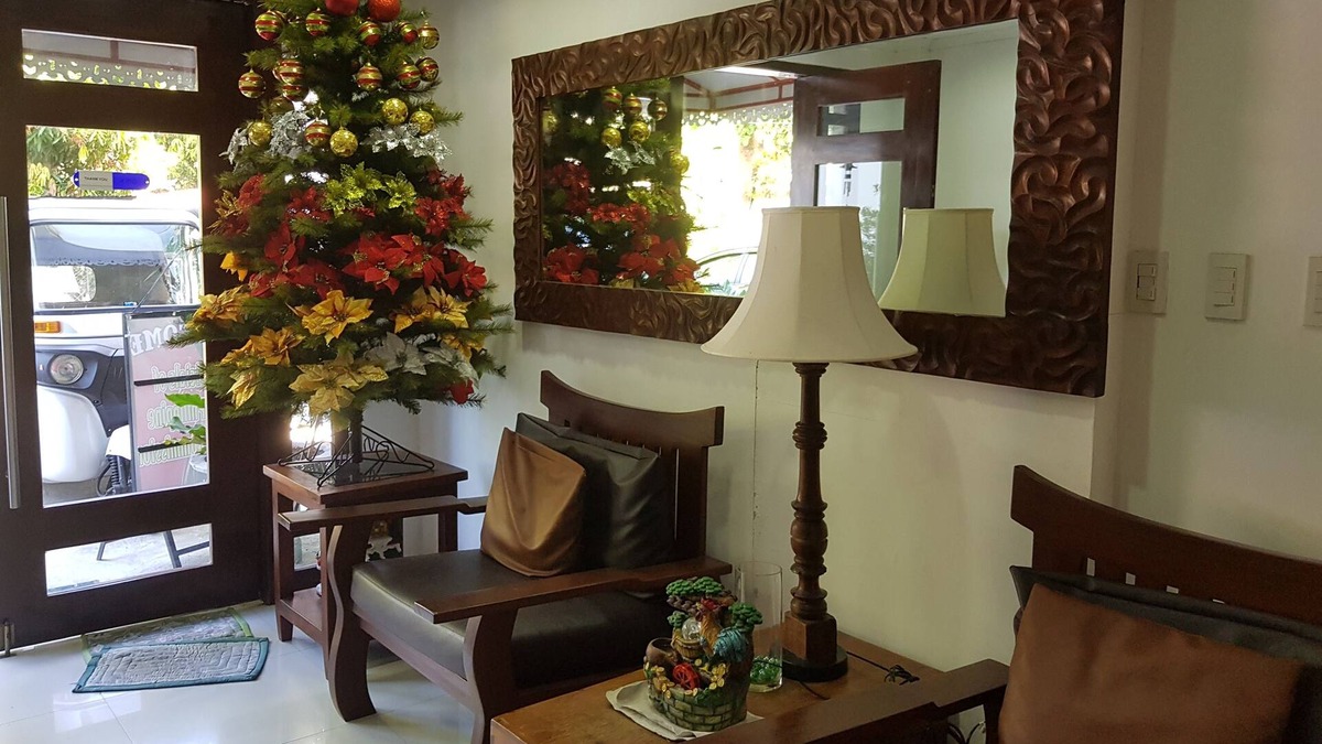 Bantay Hotel | Hotel Lola Natividad
