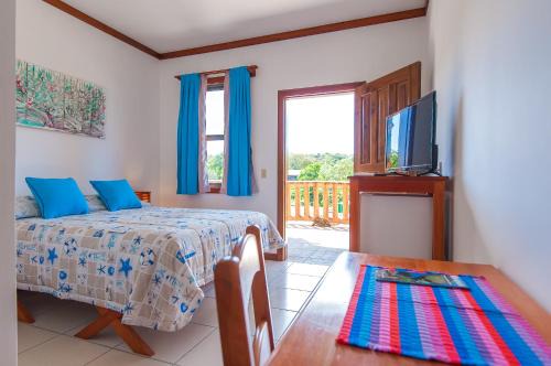Antoneys Cay Hotel | Hotel Los Corales