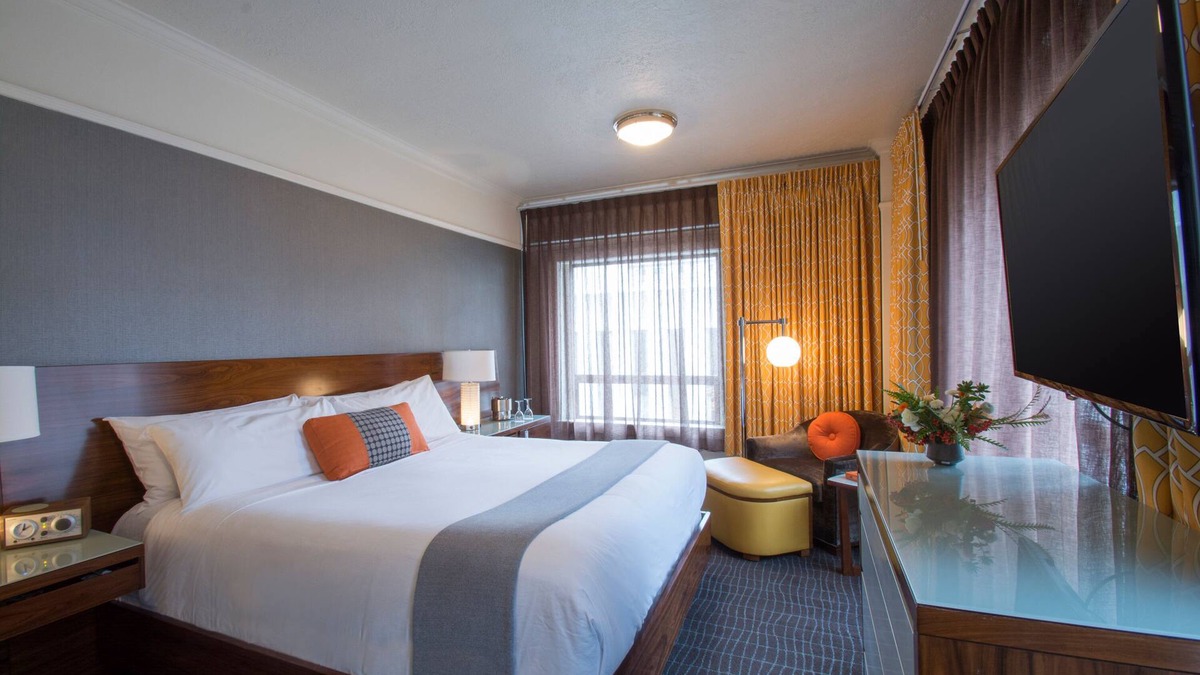 Downtown Portland Hotel | Hotel Lucia