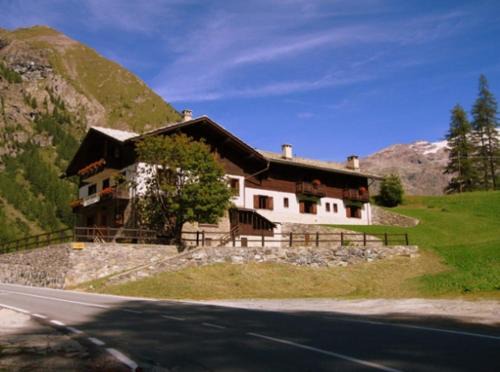 Gressoney-la-Trinite Hotel | Hotel Lysjoch