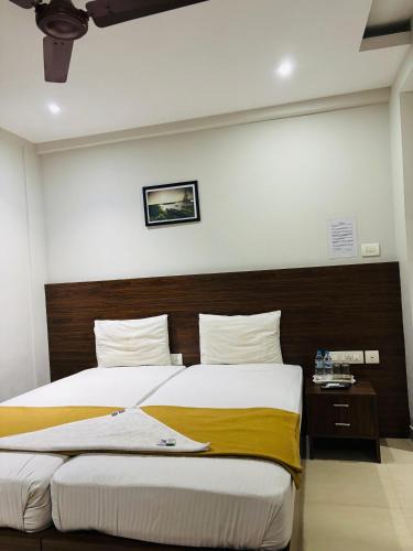 Perintalmanna Apartment | Hotel Malabar Grand