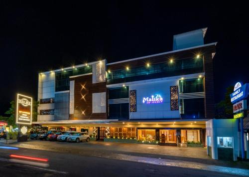 Onamthuruth Hotel | Hotel Malika Residency