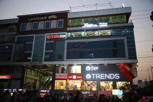 Khandwa Hotel | Hotel Manas Plus