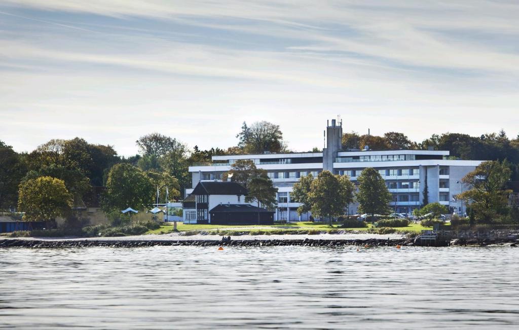 Vedbaek Hotel | Hotel Marina
