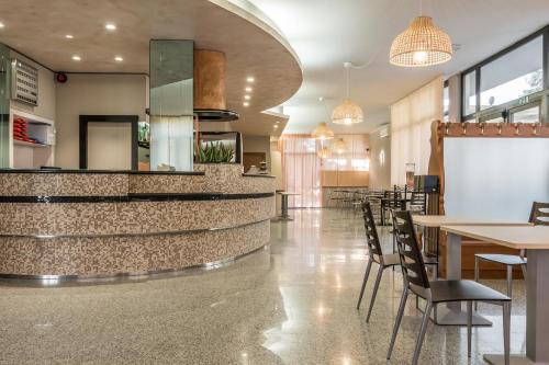 Sala Baganza Hotel | Hotel Maris