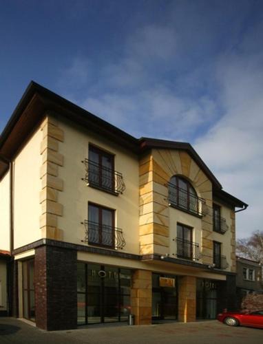 Olawa Hotel | Hotel Marta