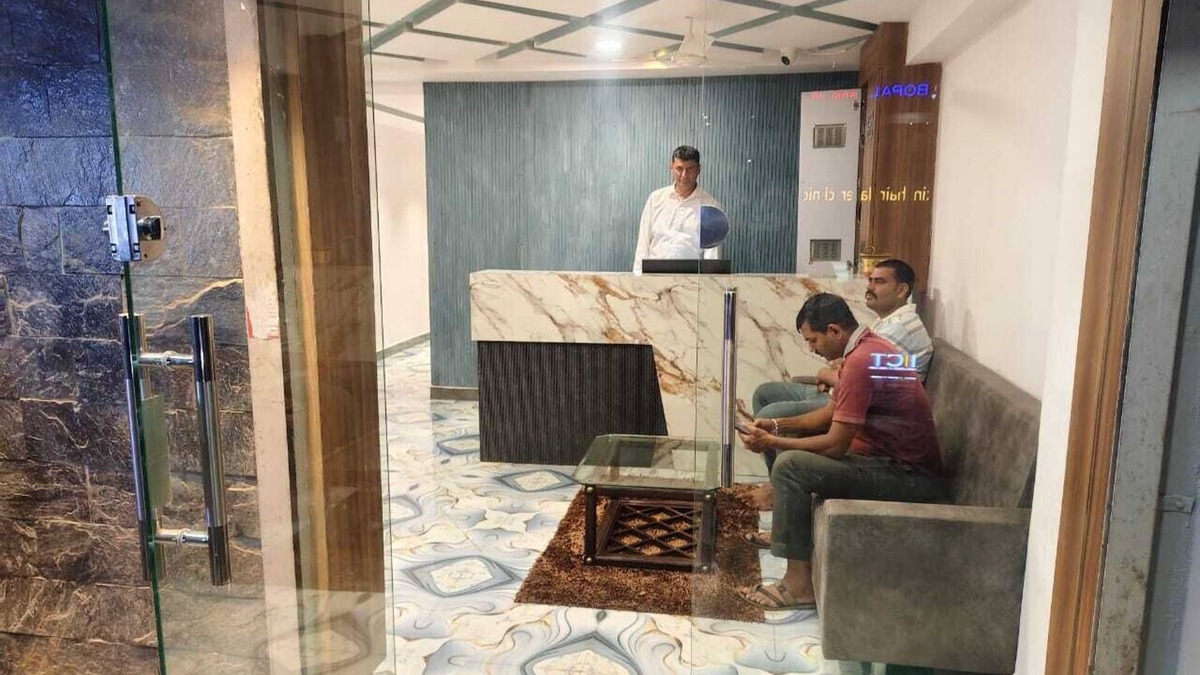 Ahmedabad Hotel | HOTEL MARUTI R