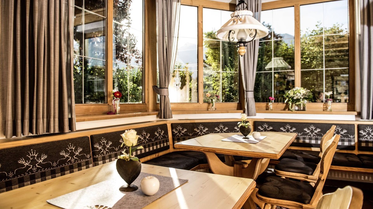 Ehenbichl Hotel | Hotel Maximilian