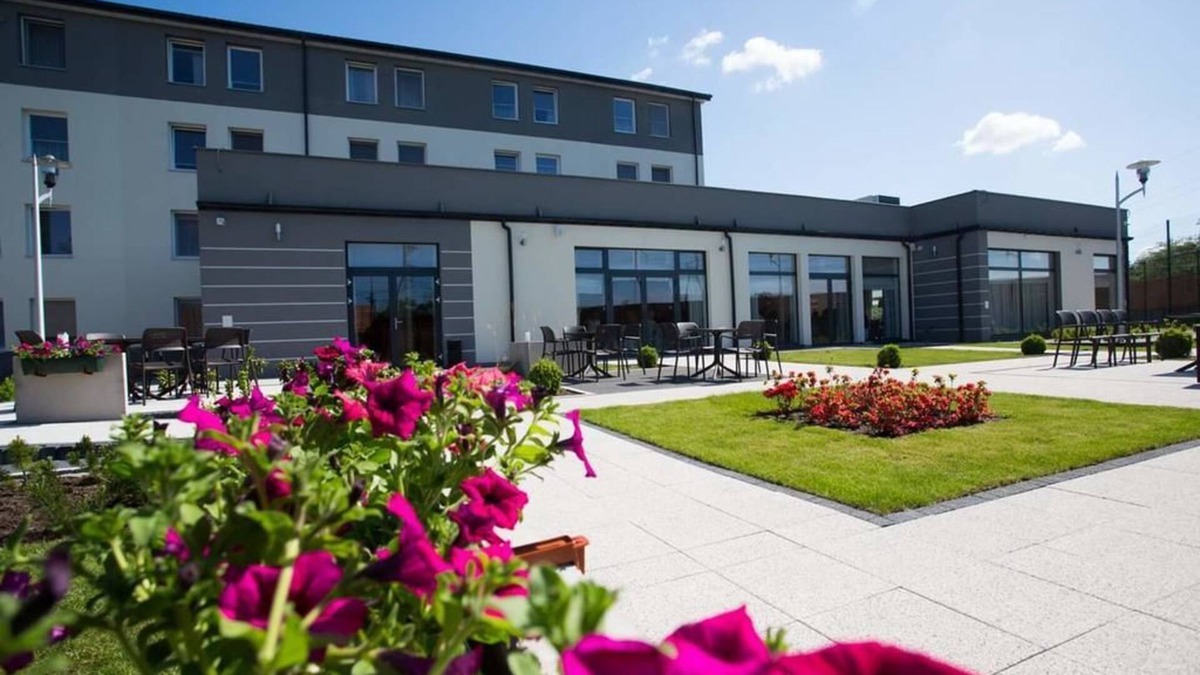Nowy Dwor Mazowiecki Hotel | Hotel Mazovia