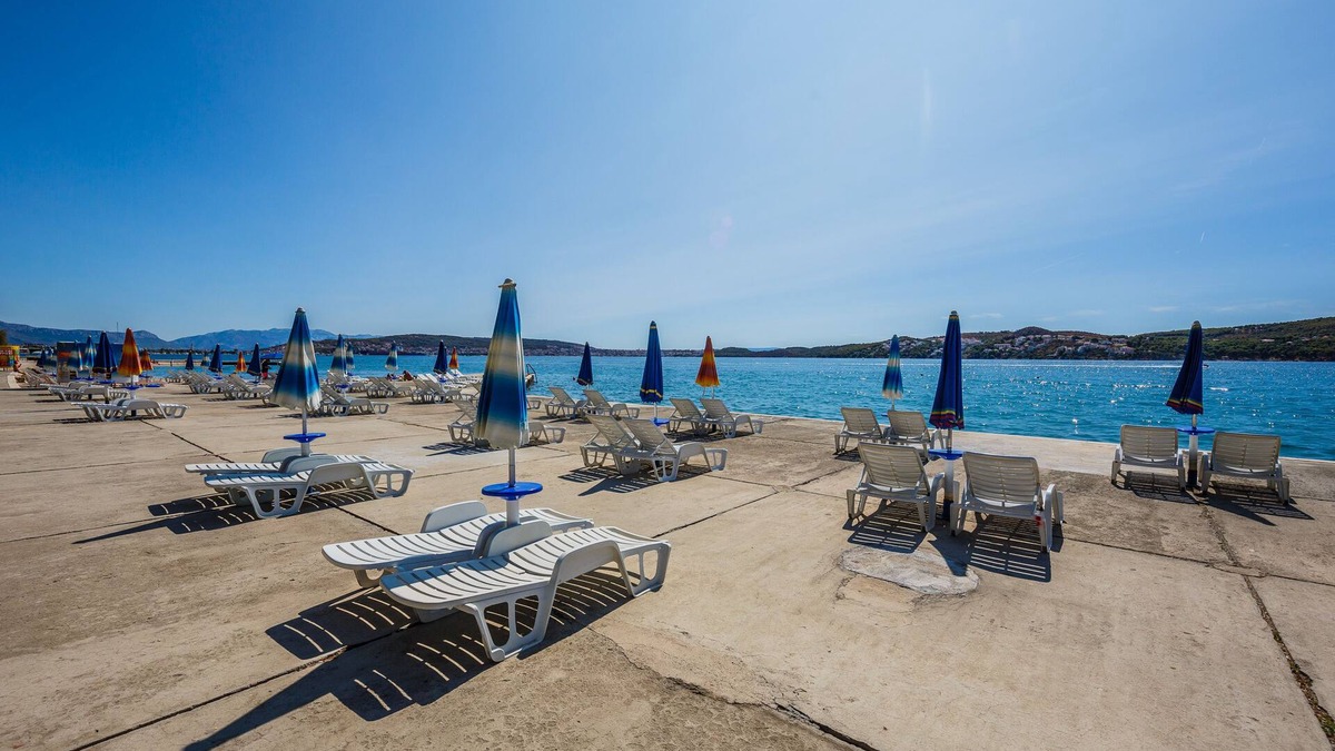 Seget Donji Hotel | Hotel Medena