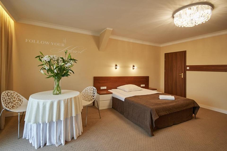 Buk Hotel | Hotel Melodia *