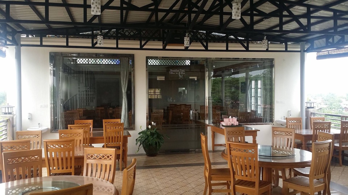 Kalay Hotel | Hotel Moe