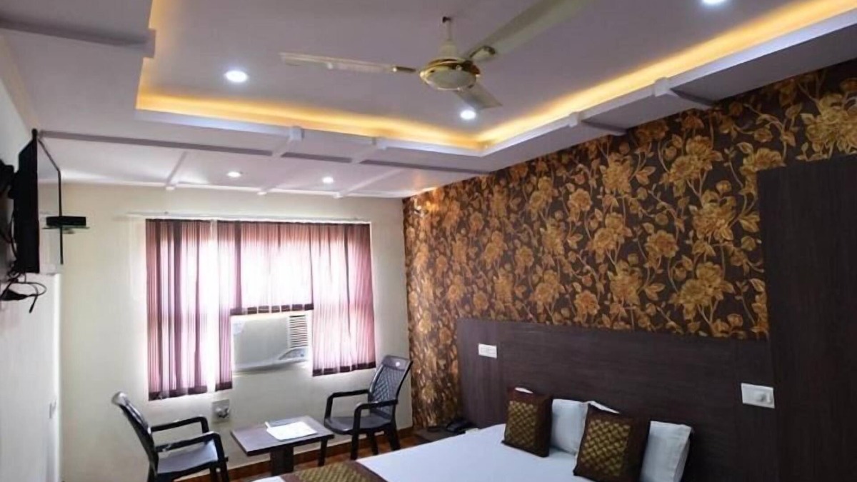 Lalkothi Hotel | Hotel Mohit Palace