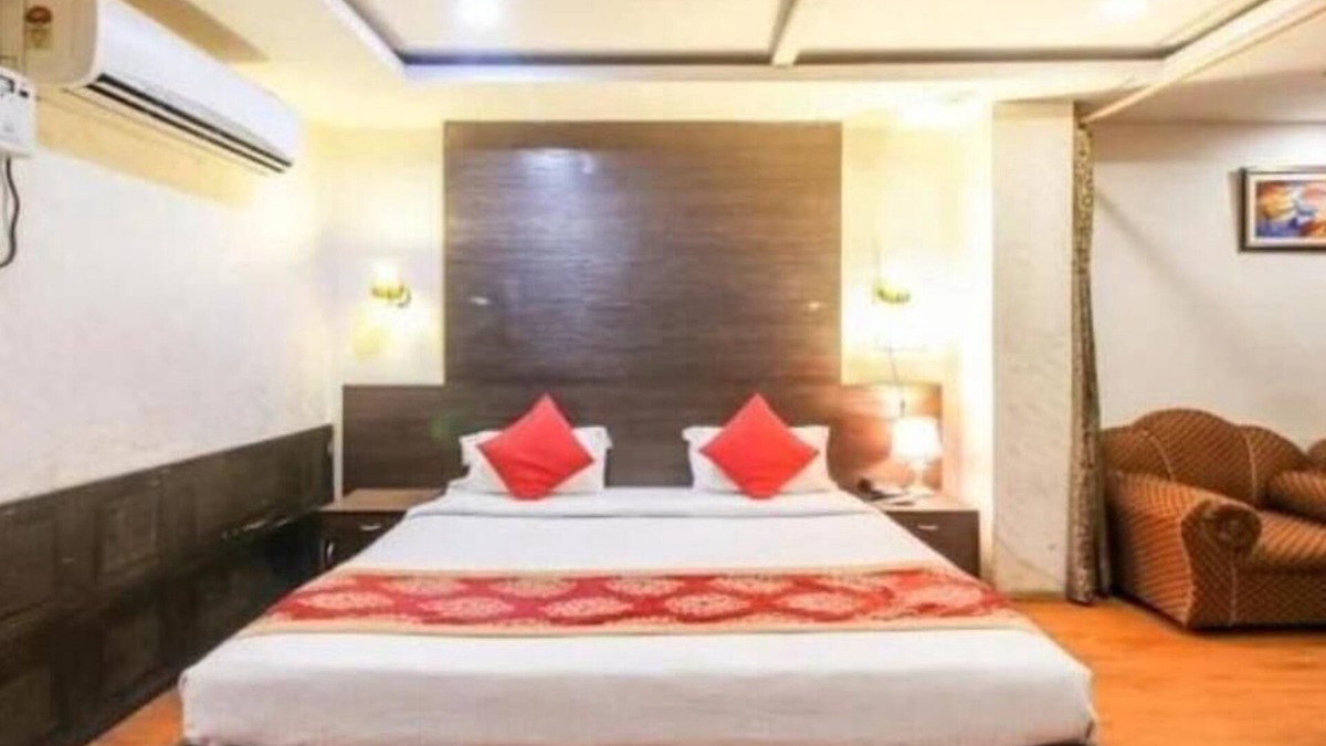 Pithoragarh Hotel | Hotel Monal Deluxe Room #2
