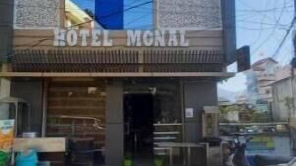 Pithoragarh Hotel | Hotel Monal Deluxe Room #3