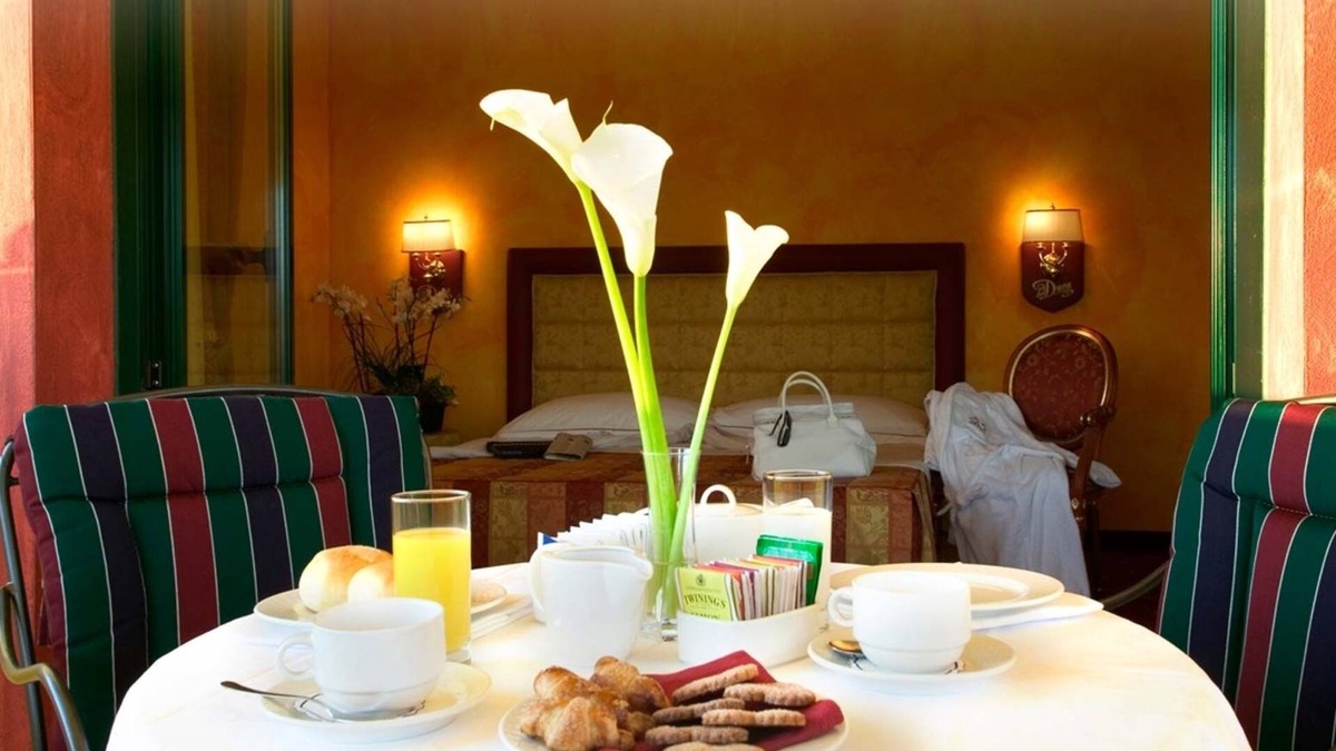 Cava Manara Hotel | Hotel Motel Del Duca