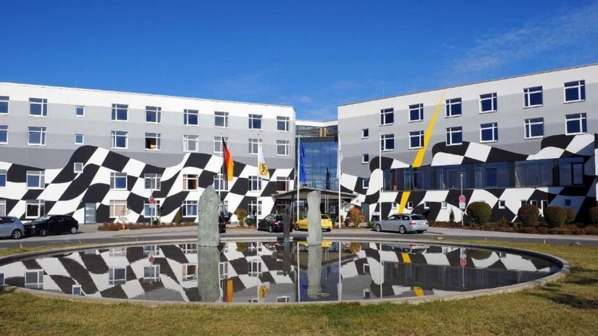 Oschersleben Hotel | Hotel Motorsport Arena