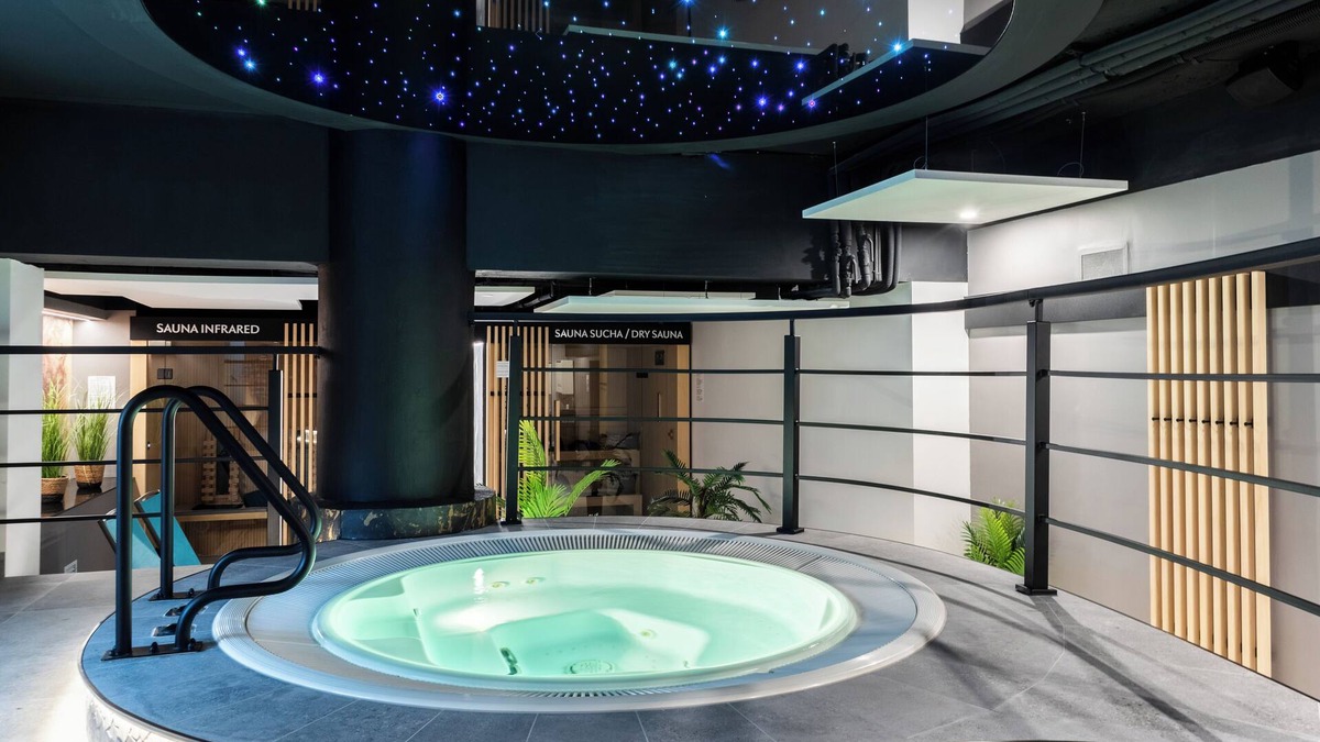 Krosno Hotel | Hotel Nafta Krosno