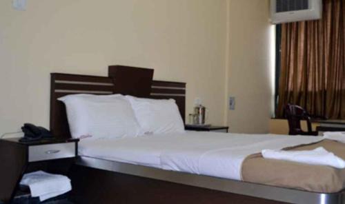 Cuncolim Hotel | Hotel Navadeep