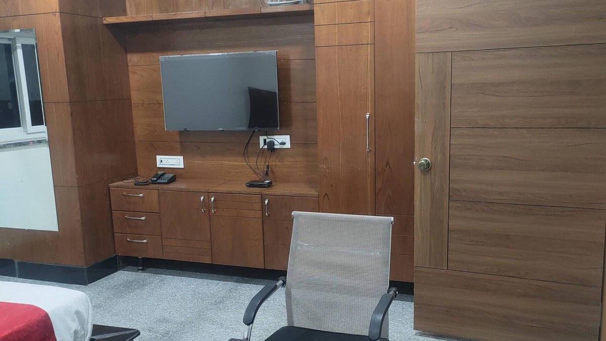 LB Nagar Hotel | Hotel New Maruthi Inn