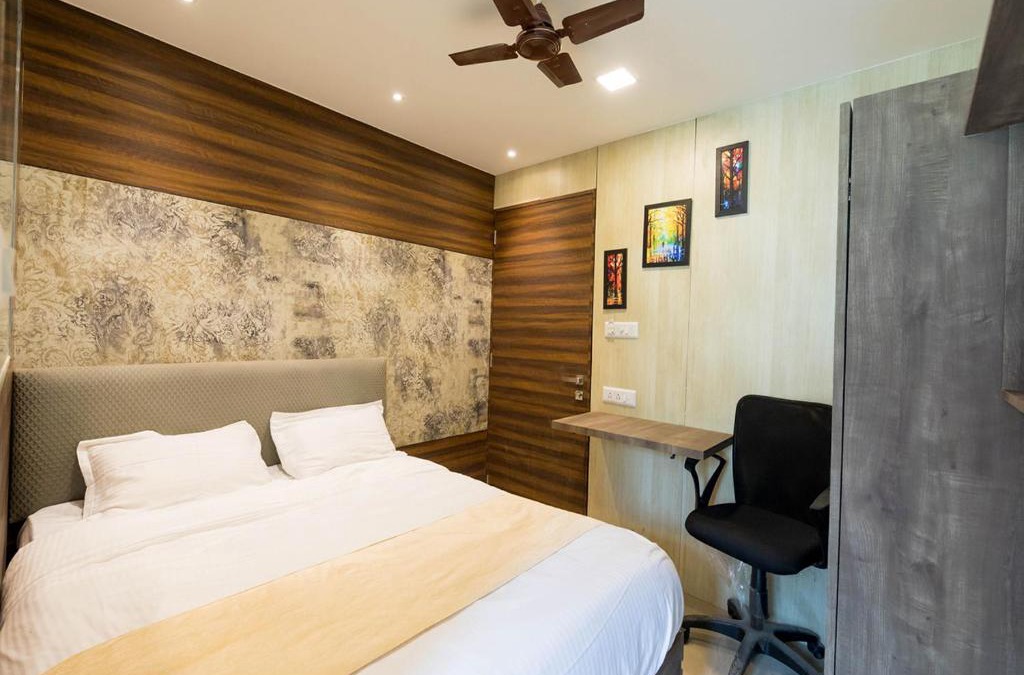 J B Nagar Hotel | Hotel New Sky Palace Residency- Near International Airport Andheri East
