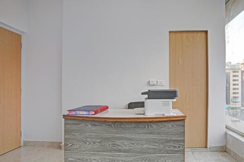 Raj Nagar Hotel | Hotel O Athrav Inn