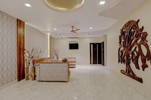 Karjan Hotel | Hotel O City Center