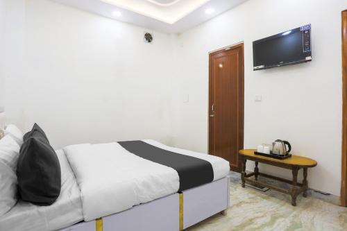 Rohini Hotel | Hotel O Golden Key Rohini