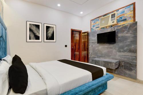 Thanesar Hotel | Hotel O JC Luxury Hotel