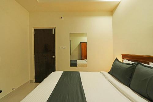 Madhapur Hotel | Hotel O JVP Hotels