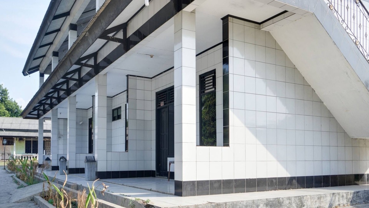Cikampek House | Hotel O Mutiara Guest House