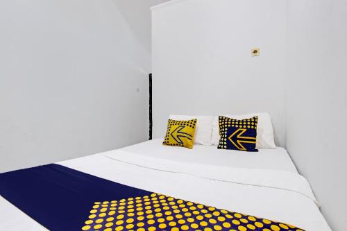 Wonosari Hotel | Hotel O Orchid Guest House