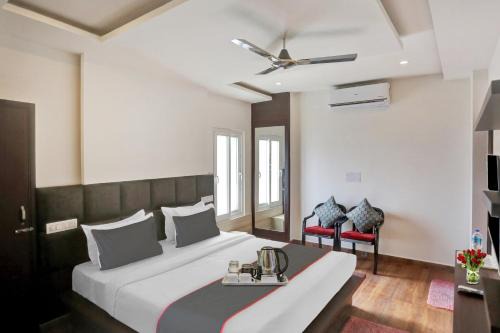 Rohtak Hotel | Hotel O Sky Hotel