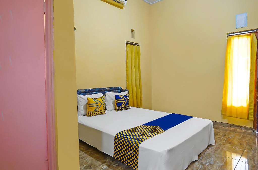 Banyuwangi Hotel | Hotel O Sobat Ijen Traveller Homestay