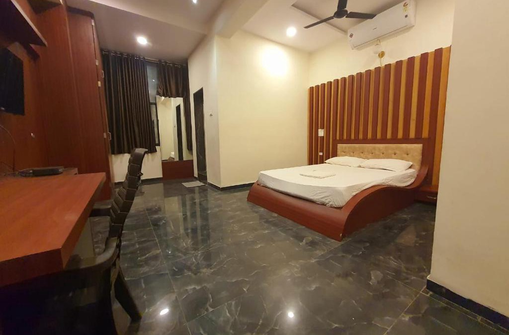 Sangli Hotel | Hotel Om International, Sangli