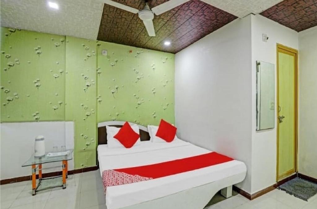 Ahmedabad Hotel | HOTEL ONCE