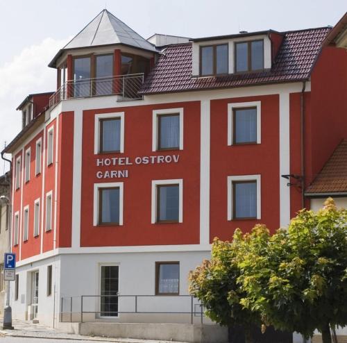 Sadska Hotel | Hotel Ostrov Garni