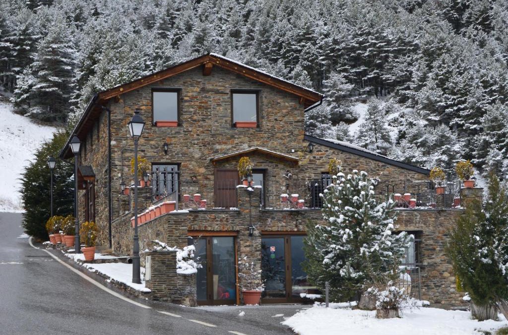 Sant Julia de Loria Hotel | Hotel Parador de Canolich - Only Adults