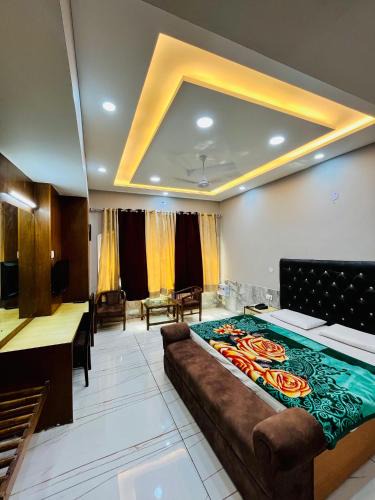 Jammu Hotel | Hotel Park Hills