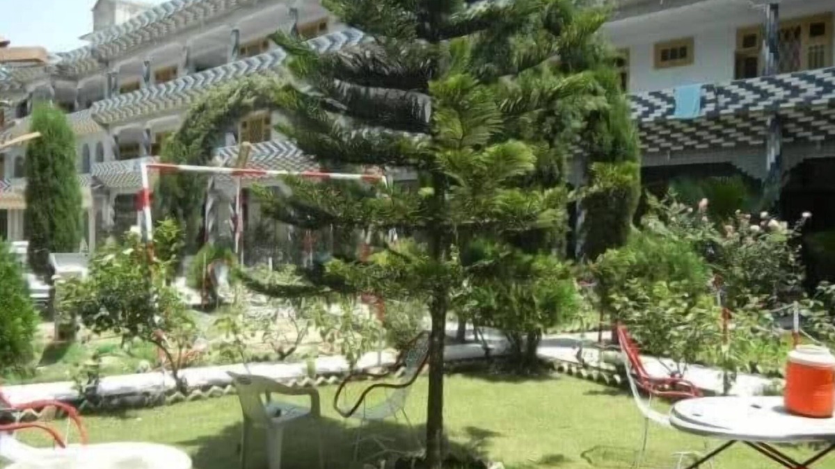 Mingora Hotel | Hotel Park Way Fizaghat