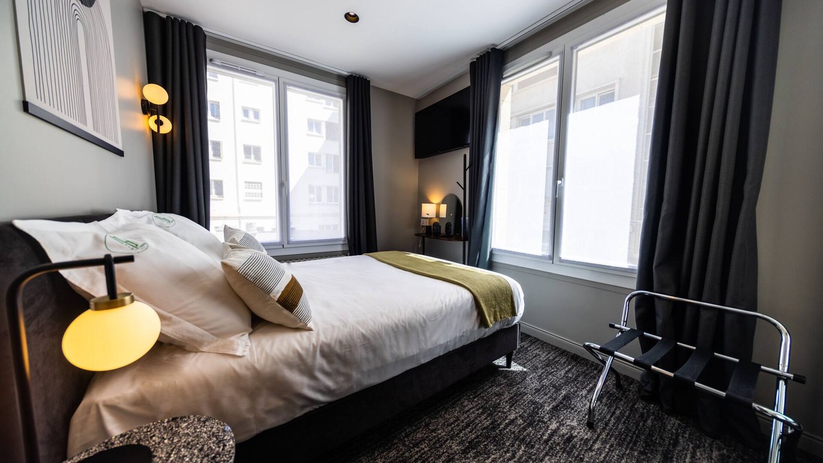 Quartier Vieux Marche-Cathedrale Hotel | Hotel Paulette