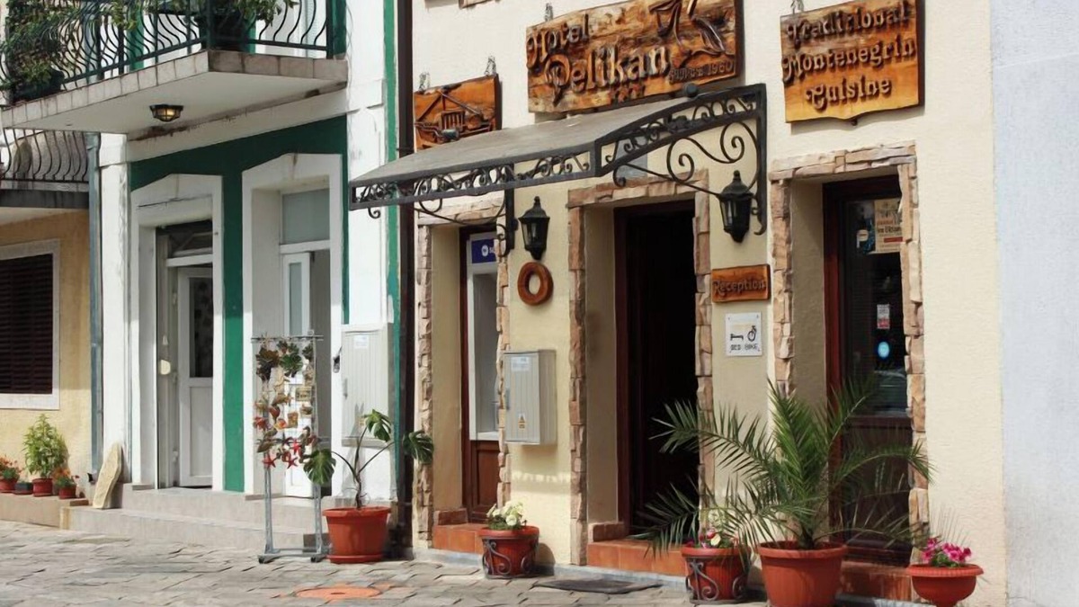 Virpazar Hotel | Hotel Pelikan